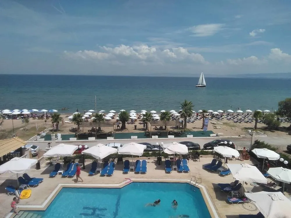 Santa Beach Hotel Agía Triás