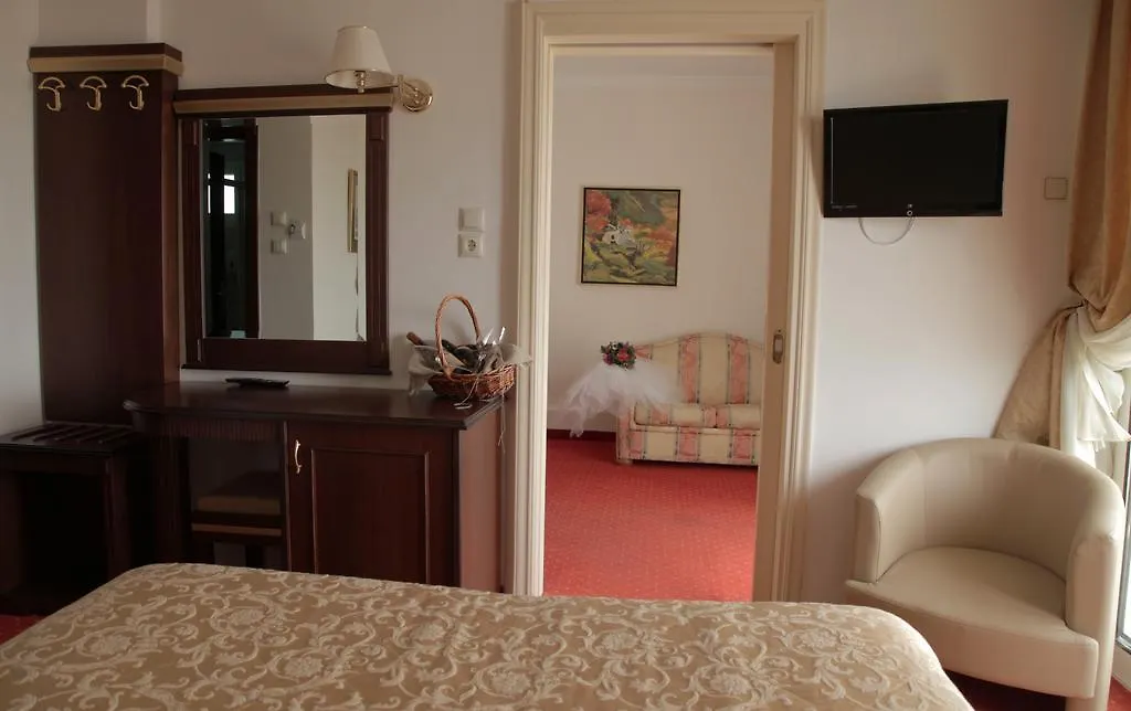 *****  Santa Beach Hotel Agía Triás Yunanistan